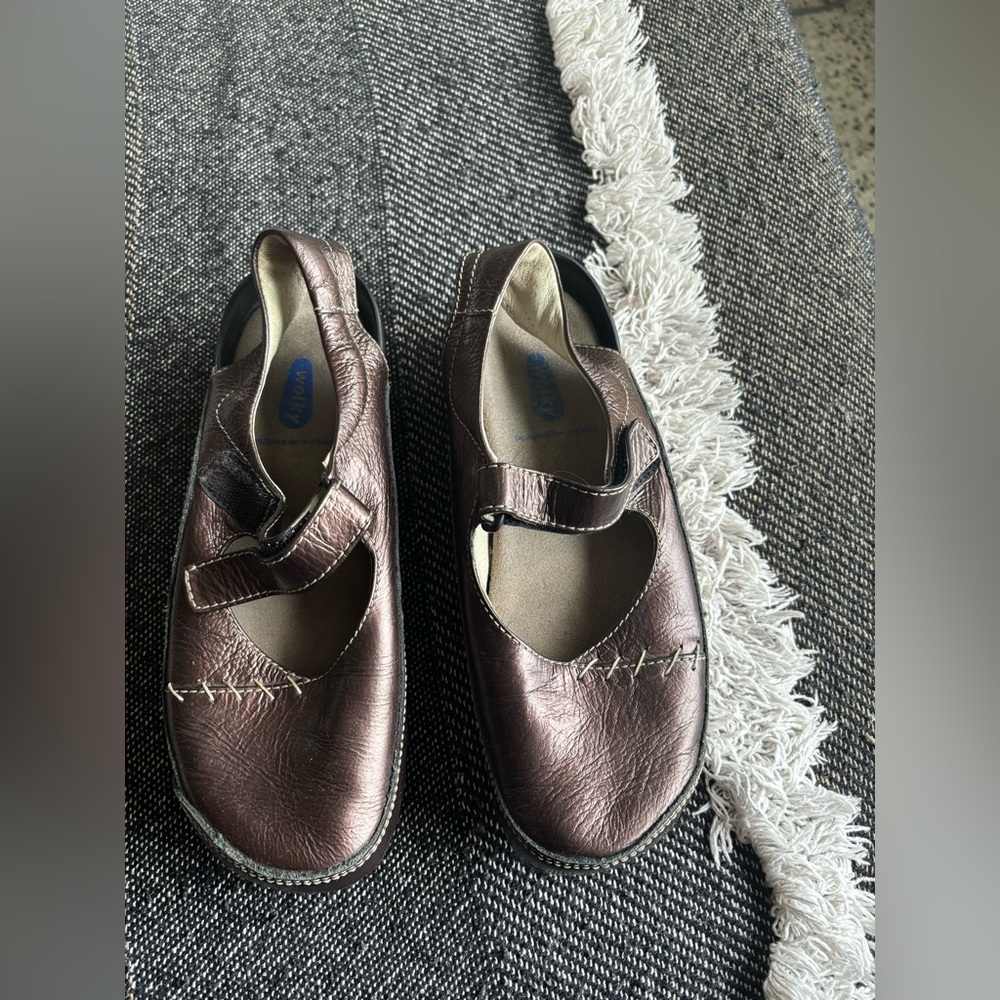 Wolky comfort shoes - Women’s Bronze clog